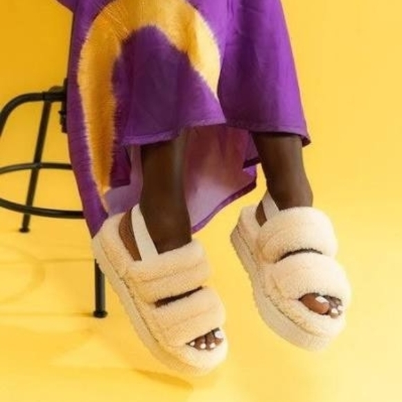 UGG Shoes - Cozy Cream Fluffy Women's Slides